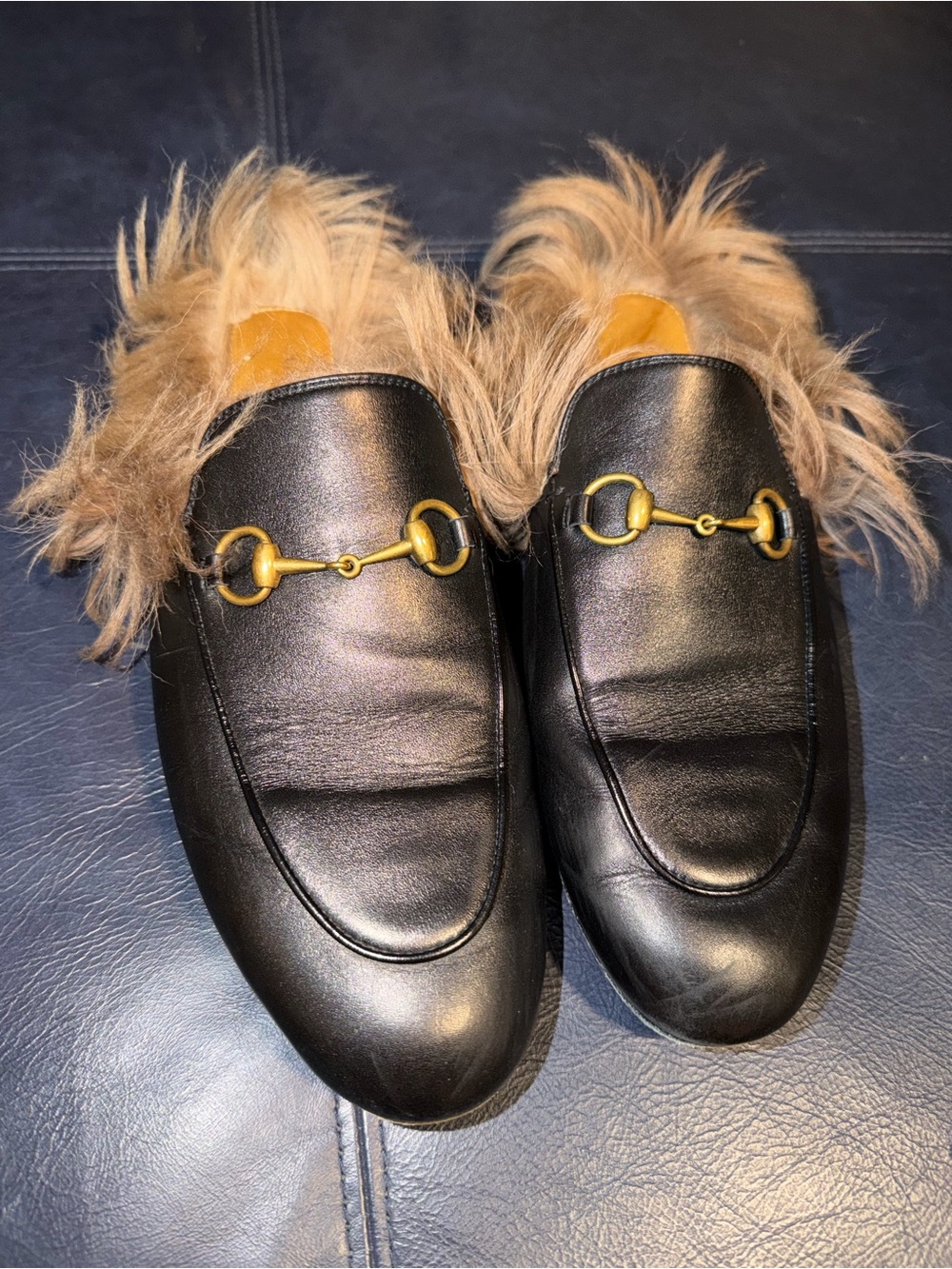 Gucci Black Leather Fur-Trimmed Loafers with Gold Horsebit